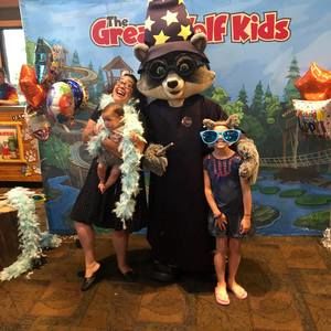 Meet your Posher, Veronica